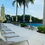 Amazing Beachfront Apartment